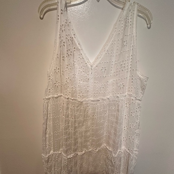 Johnny was Etheral white dress eyelet and silk and cotton and slip - Picture 5 of 16